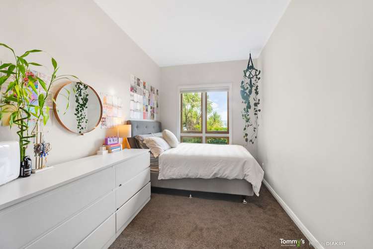 27 Beacon Hill Road Strathmore Park_14