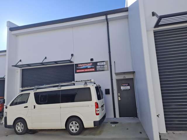 13/8 Laurenson Road Hobsonville_1