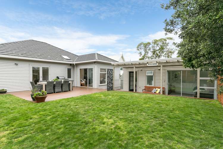 18 Burnham Street Seatoun_16