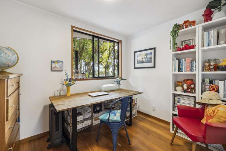 31 Arama Avenue Titirangi_21