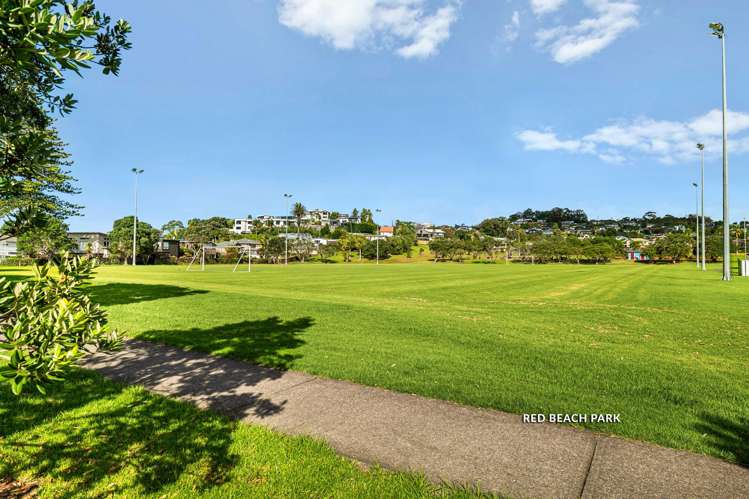 3/3 Marie Avenue Red Beach_36