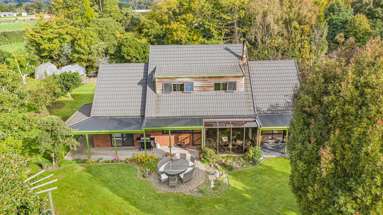 275 Kimberley Road_1