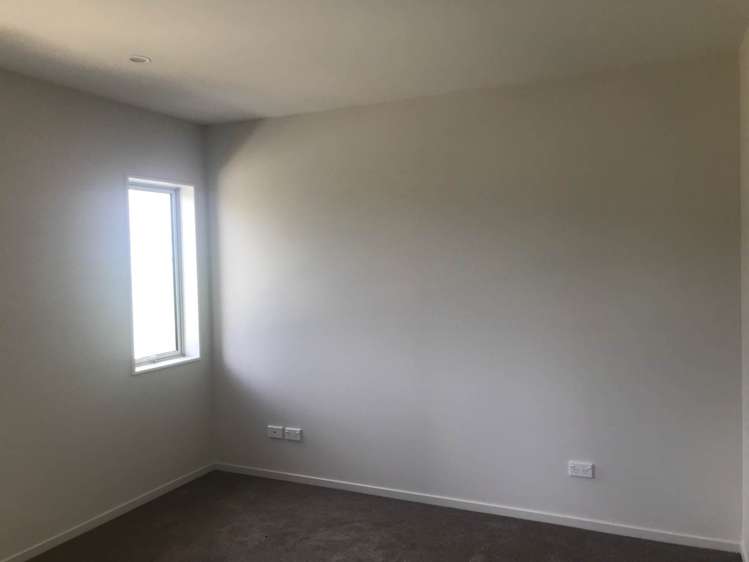 2 Hemopo Street Pukekohe_16