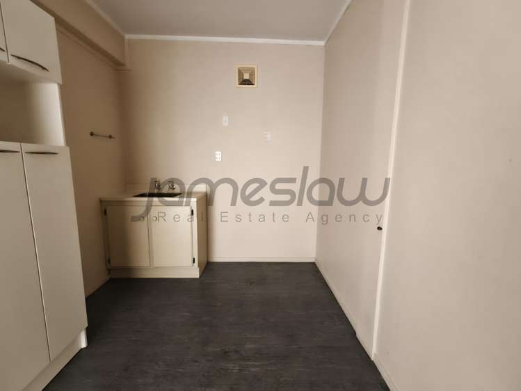 102 Henderson Valley Road Henderson_3