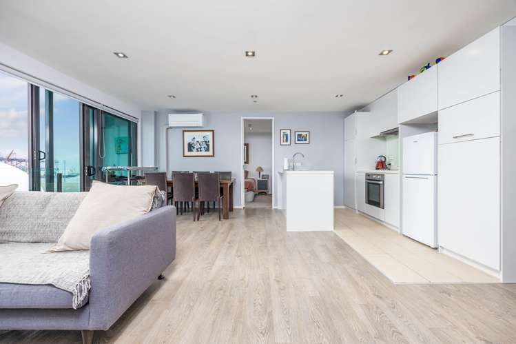 719/6 Dockside Lane Auckland Central_13