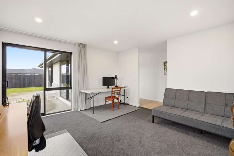 45 Suffolk Drive 11099_9