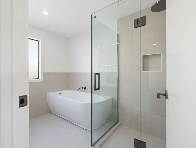 8a Cedar Terrace Stanmore Bay_20