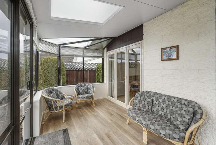 84 Dunbarton Street Redwood_9