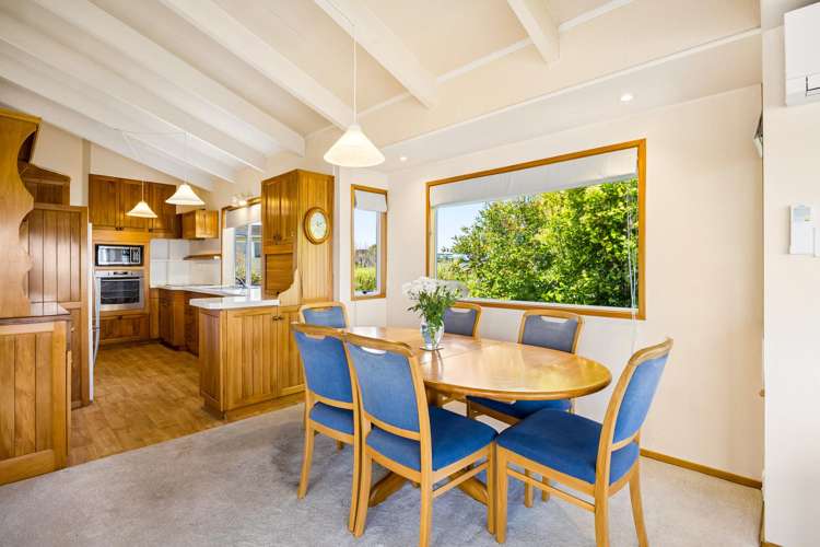 36 Waller Avenue Bucklands Beach_12