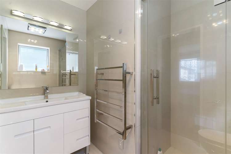 9 Laquinta Place Flat Bush_9