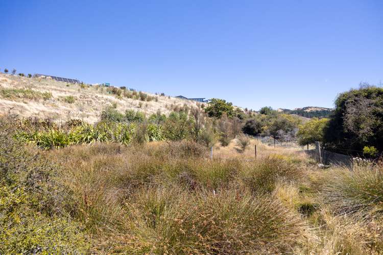 22 Jackson Rise Luggate_17