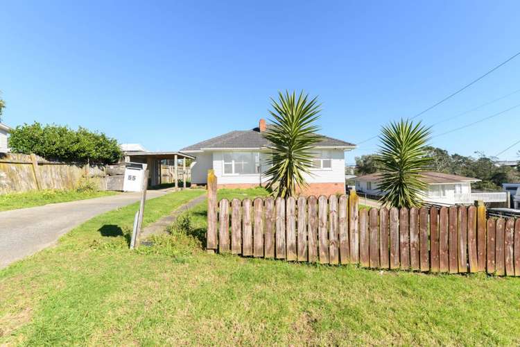 55 Amberley Avenue Te Atatu South_13