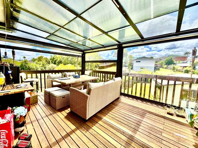 19 Glucina Pl Glen Eden_4