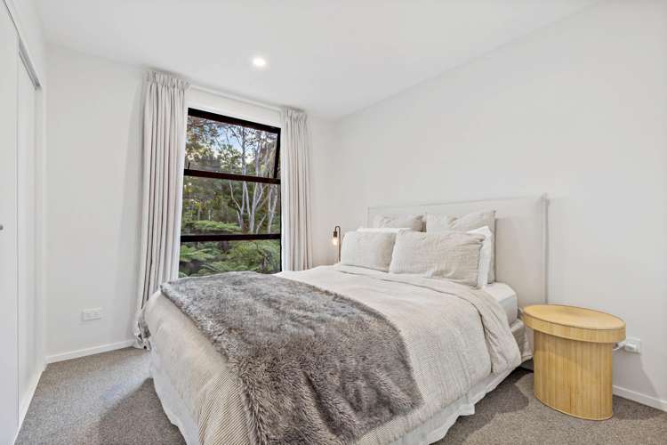 33 Tokai Place Glen Eden_10