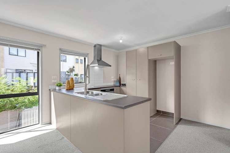 219/172 Mcleod Road Te Atatu South_8