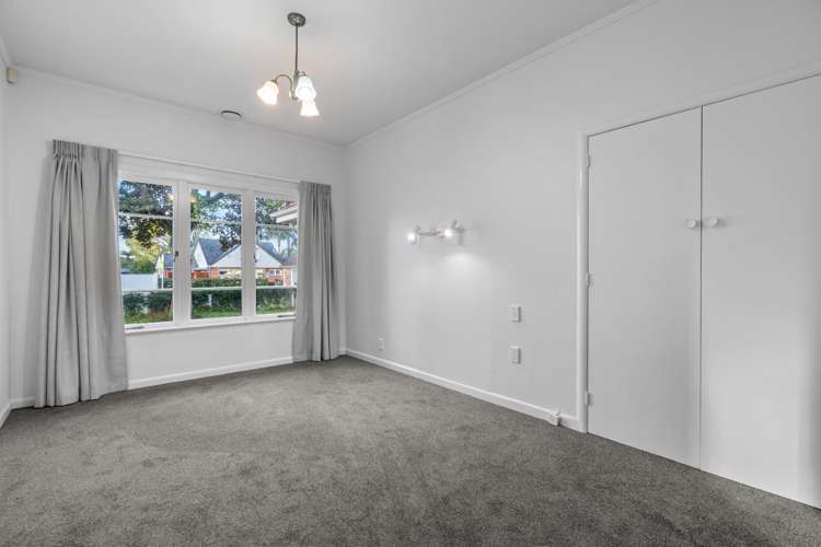 33 Dalethorpe Avenue 10458_14