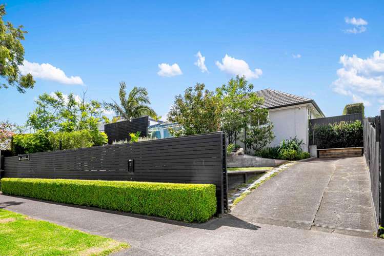 12 Tangaroa Street Point England_31