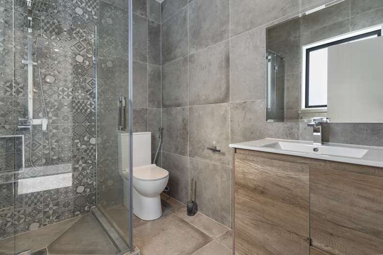 6 Castlepoint Avenue Takanini_10