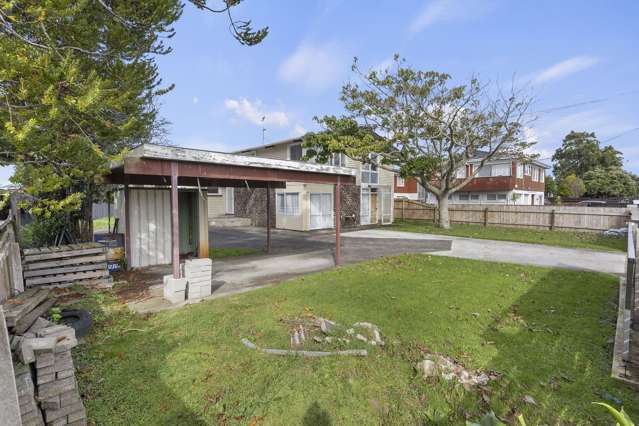 1 & 2/54 Wintere Road Papatoetoe_3