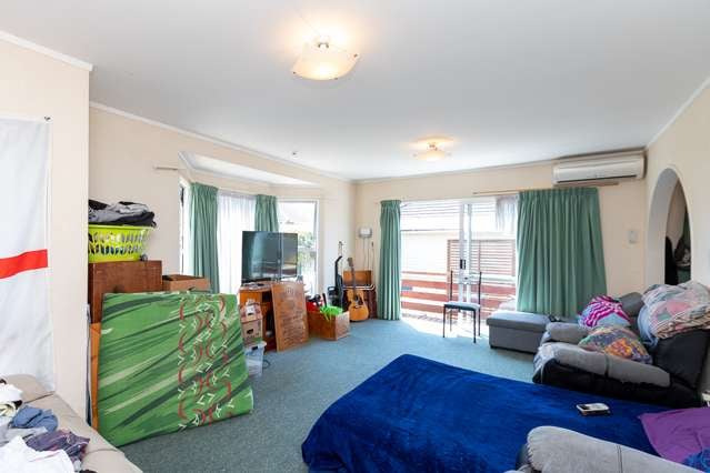 30b Yeats Crescent Fairfield_4