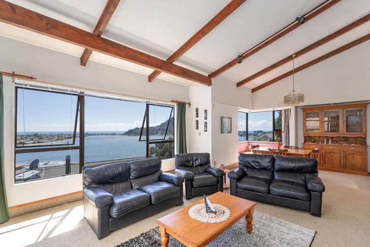 14 Pine Grove Tairua_13