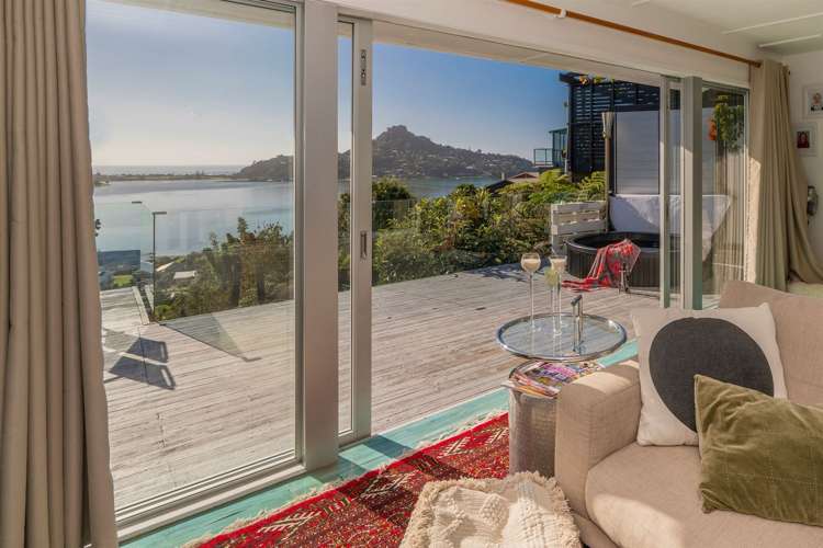 4 Pine Grove Tairua_12