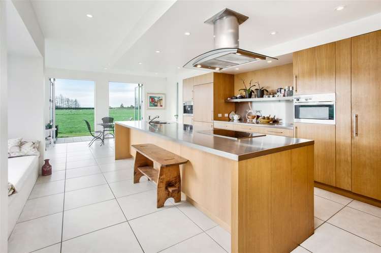 1727 South Eyre Road West Eyreton_4