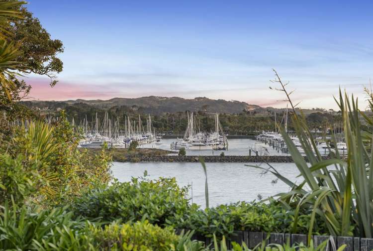 29 Puriri Road Beachlands_21