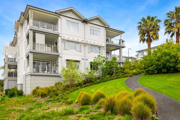 86 Landmark Terrace Orewa_14