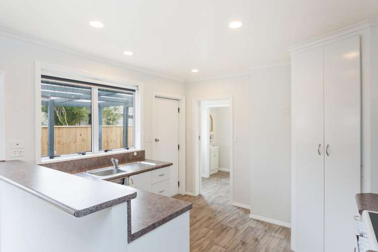 345 Tremaine Avenue_5