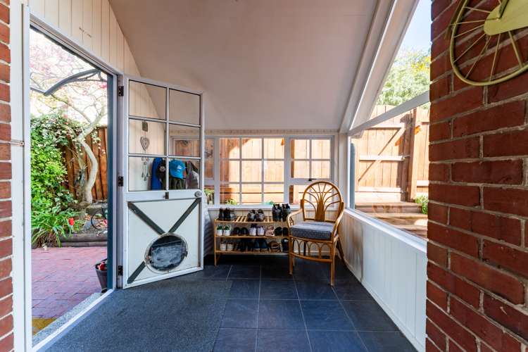 24 Bangor Terrace Kew_28