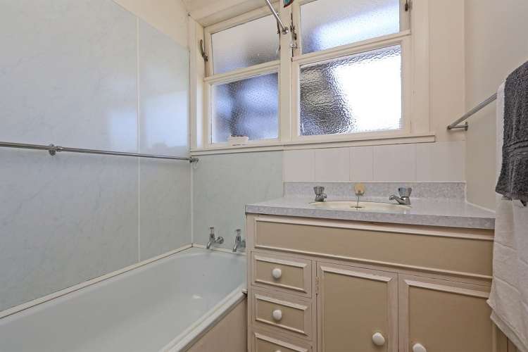 77 Lipscombe Crescent Havelock North_8