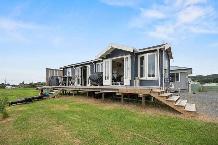 56 Sandford Road Ruakaka_12