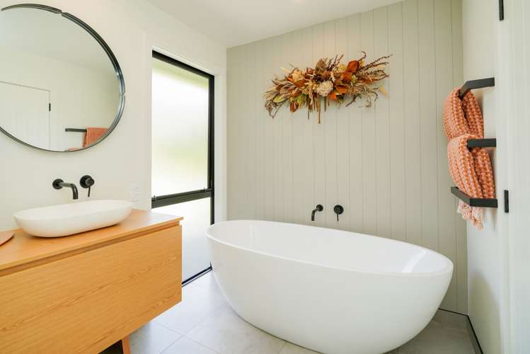 10 Kennedy Way New River Ferry_14