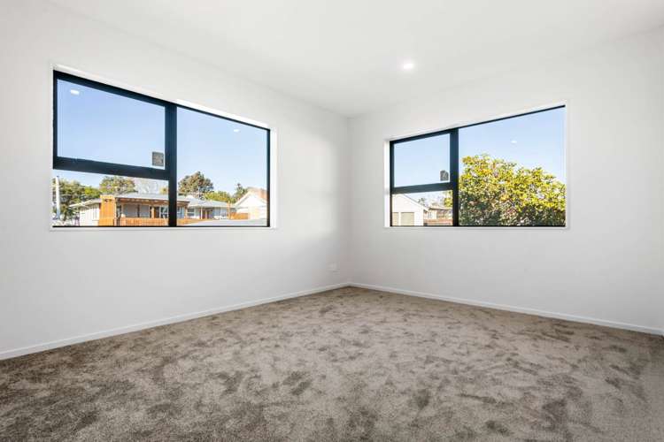 4B Scanlen Terrace Kelston_8