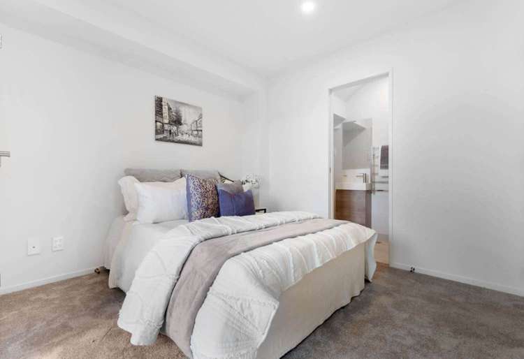 9 Pungarehu Loop Mt Wellington_4