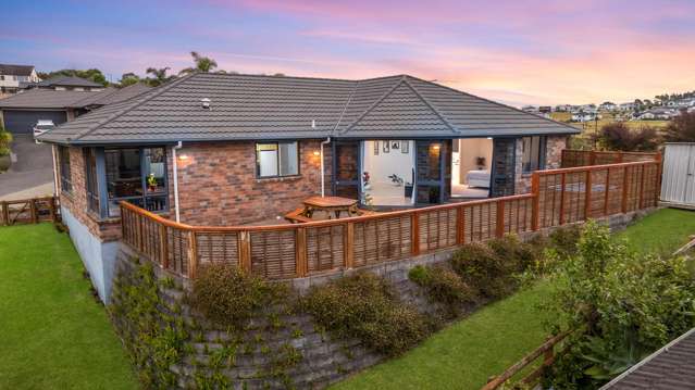 41 Roberta Crescent Orewa_2