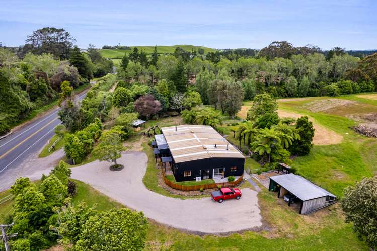 1082 Junction Road Egmont Village_0