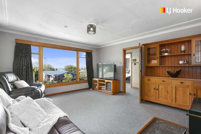 15 Aberfeldy Street Lookout Point_1