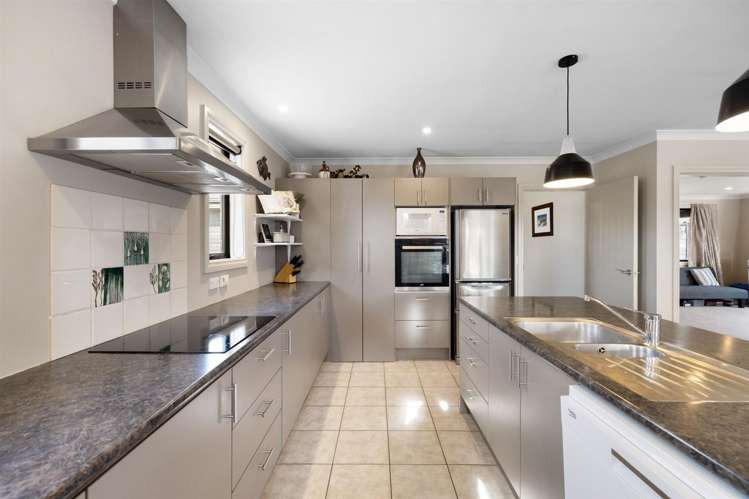 29 Alice Burn Drive Luggate_5