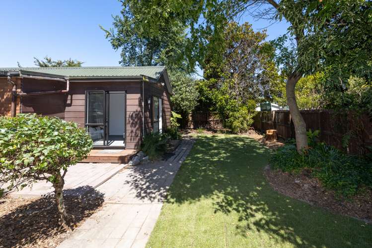 33 Cicada Place Hei Hei_25