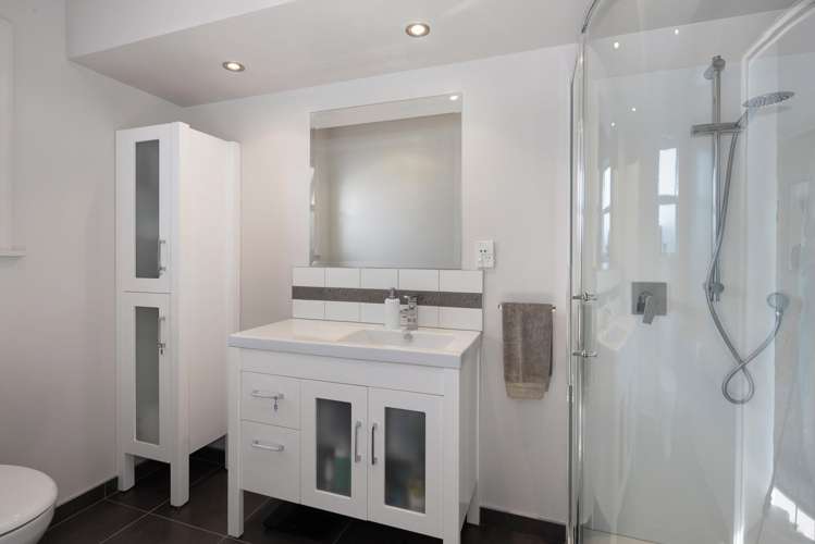 25 Bentinck Avenue Strathmore Park_13