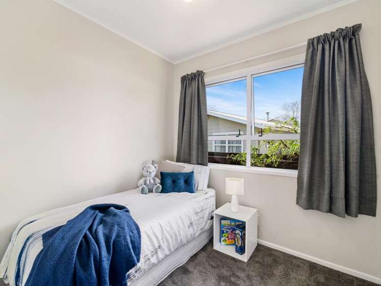 8 Beryl Place Pukehangi_7