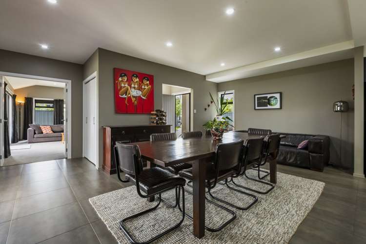 75 Squire Drive Awatoto_10