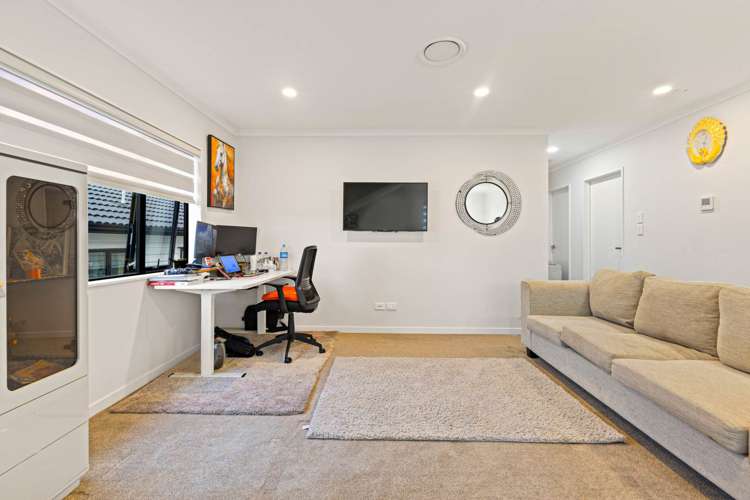 19 Aklander Rise Flat Bush_11