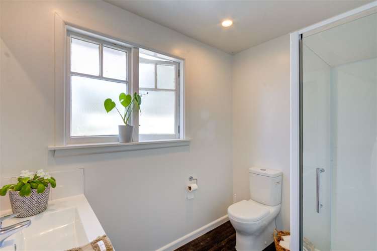 43 South Eyre Road Clarkville_11