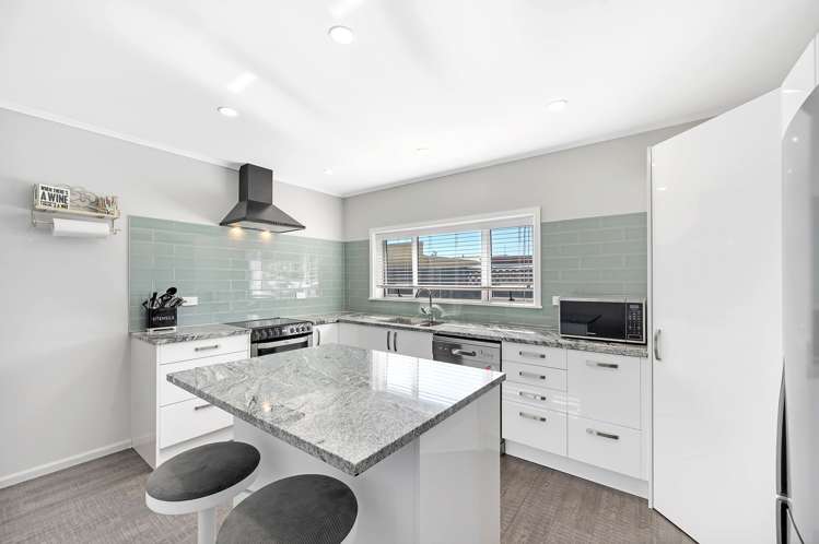 2 Cambridge Terrace Taradale_2