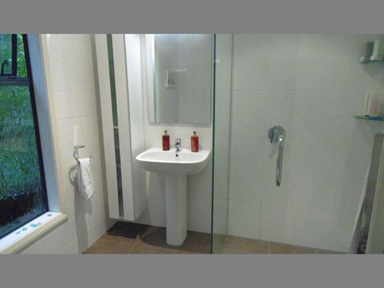 36 Grampian Road Saint Heliers_13