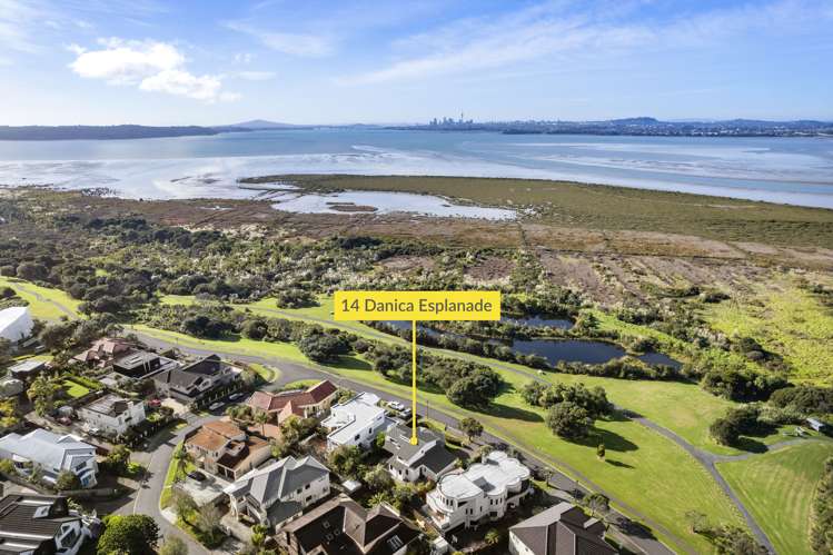 14 Danica Esplanade Te Atatu Peninsula_33