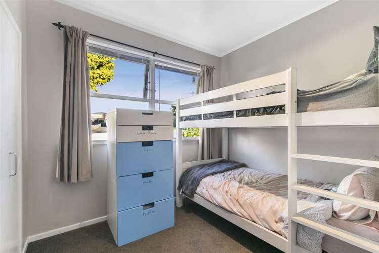 17 Coburg Street Henderson_10